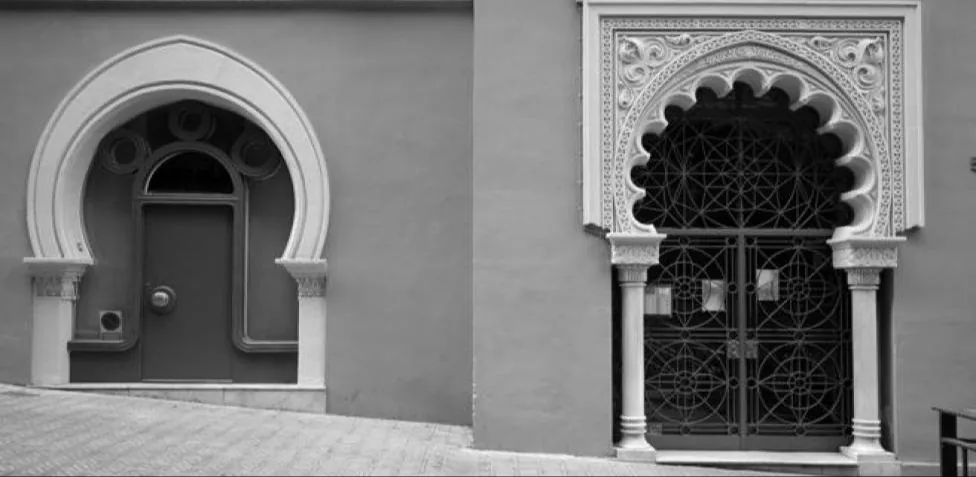 Fotografía histórica del Edificio Alhambra de Barcelona a principios del siglo XX